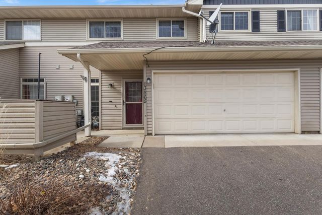 13865 Hyacinth Drive, Rogers, MN 55374