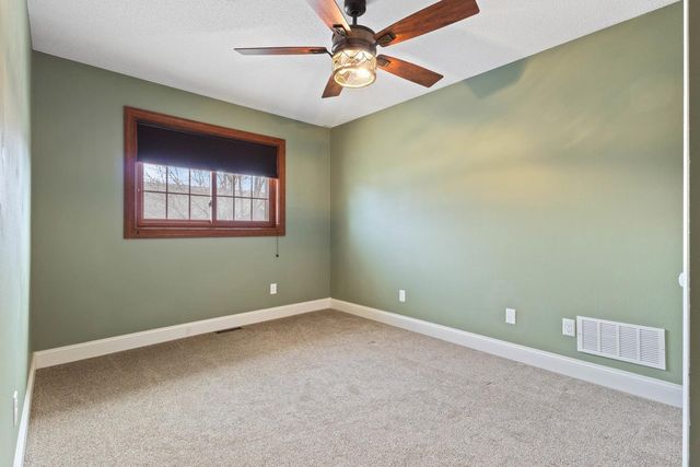 13865 Hyacinth Drive, Rogers, MN 55374