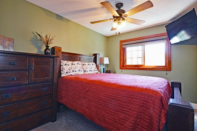 13865 Hyacinth Drive, Rogers, MN 55374