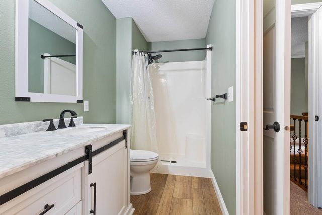 13865 Hyacinth Drive, Rogers, MN 55374