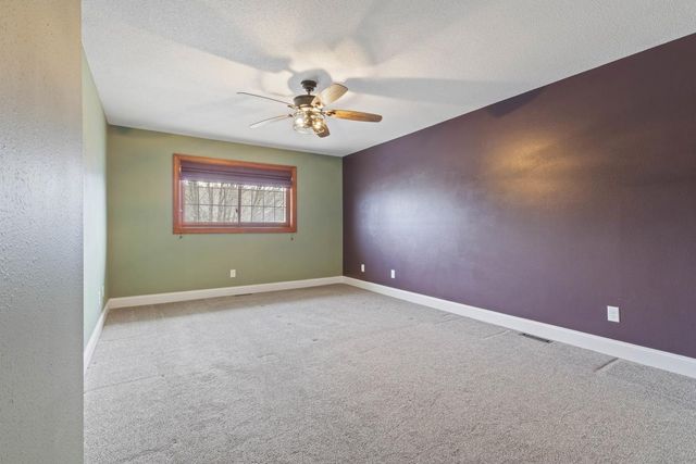 13865 Hyacinth Drive, Rogers, MN 55374