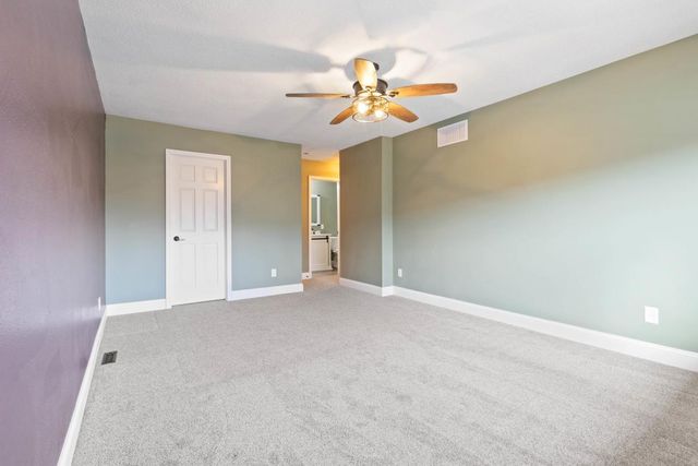 13865 Hyacinth Drive, Rogers, MN 55374