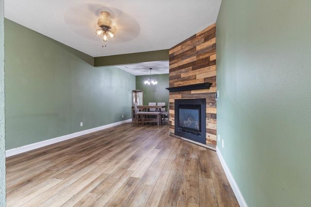 13865 Hyacinth Drive, Rogers, MN 55374