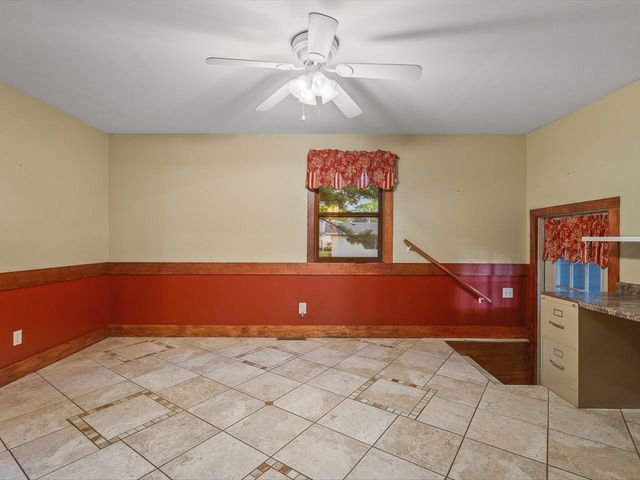 512 S Elida Street, Winnebago, IL 61088