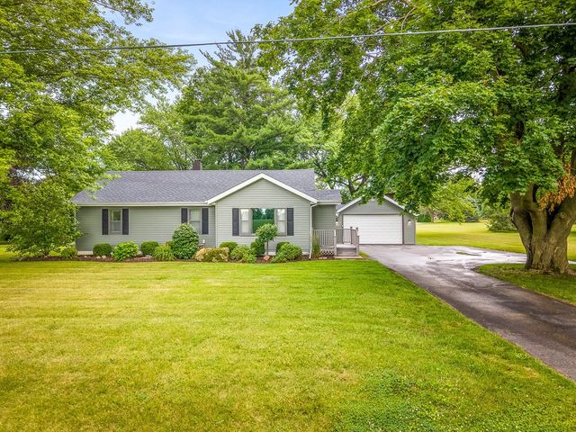 512 S Elida Street, Winnebago, IL 61088