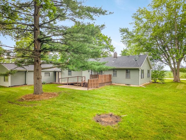 512 S Elida Street, Winnebago, IL 61088