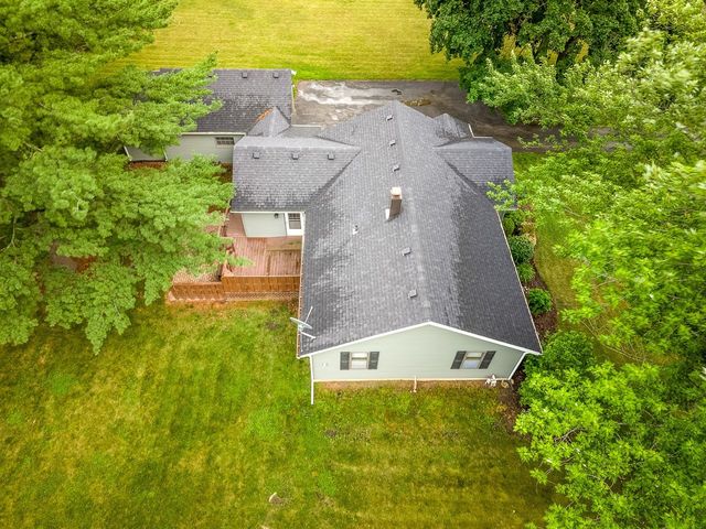 512 S Elida Street, Winnebago, IL 61088