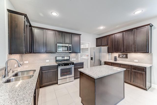 23831 Pennington Hills Drive, Spring, TX 77389