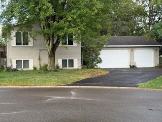 1785 Thury Court, White Bear Lake, MN 55110