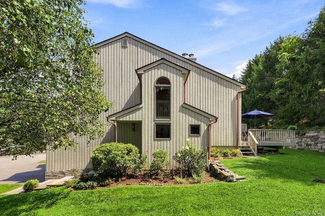 25 Fawn Lane, Somers, NY 10589