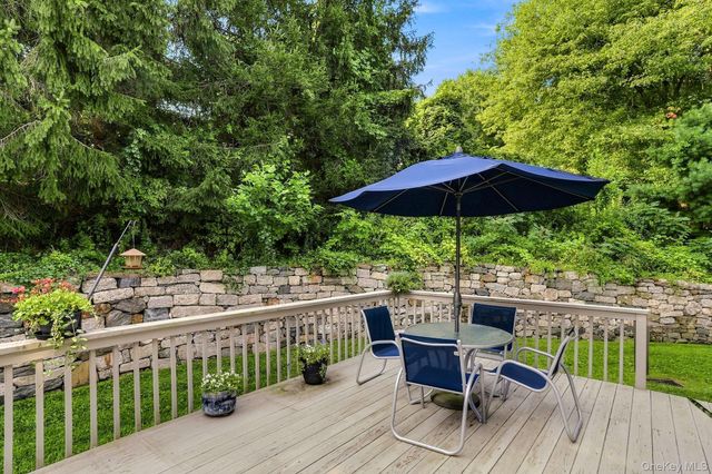 25 Fawn Lane, Somers, NY 10589