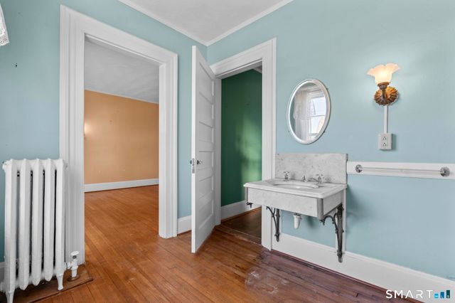 4 Fairview Terrace, Derby, CT 06418