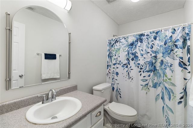 178 King Road, Fayetteville, NC 28306