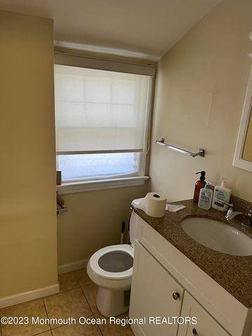 32 Baker Drive, West Long Branch, NJ 07764