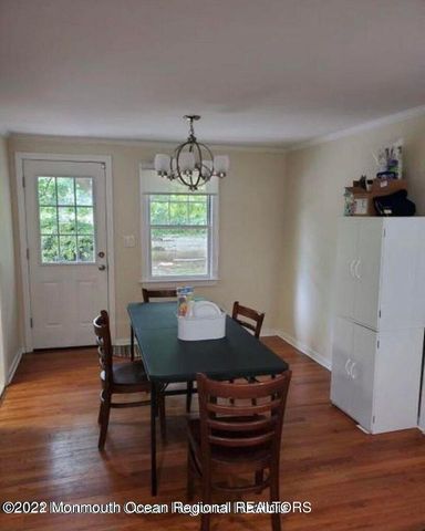 32 Baker Drive, West Long Branch, NJ 07764