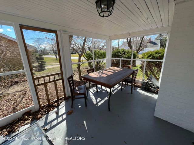 32 Baker Drive, West Long Branch, NJ 07764