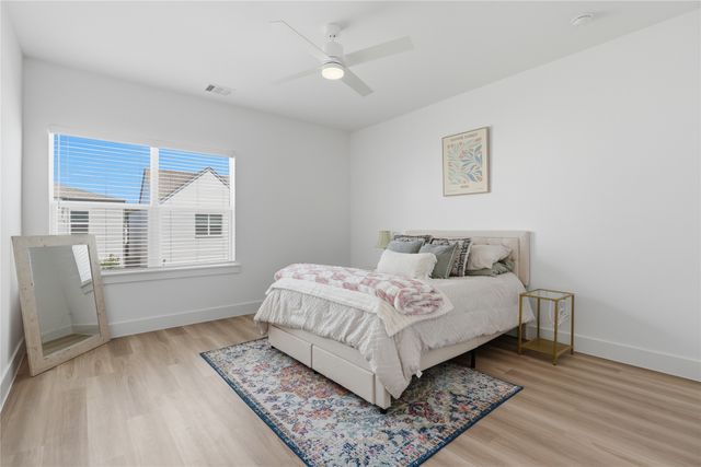 11637 Liberty Commons, Dallas, TX 75206