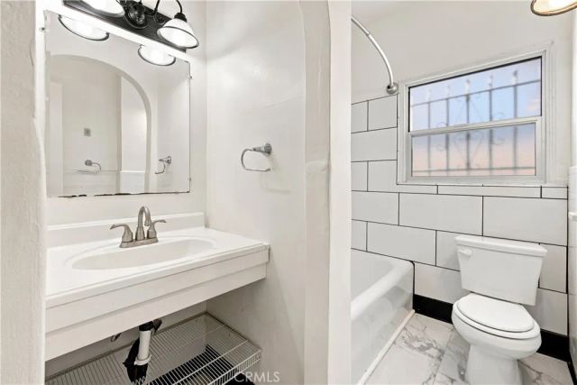 3121 E 5th Street, Long Beach, CA 90814
