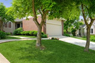 4301 Park Avenue 810, Des Moines, IA 50321
