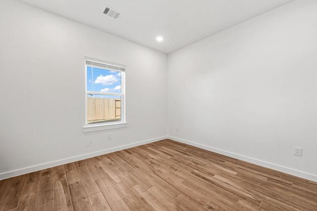 427 Zeus Mountain Drive, Crosby, TX 77532