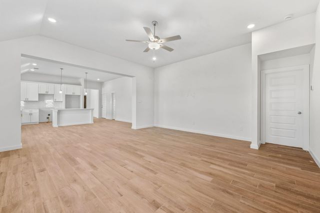 427 Zeus Mountain Drive, Crosby, TX 77532