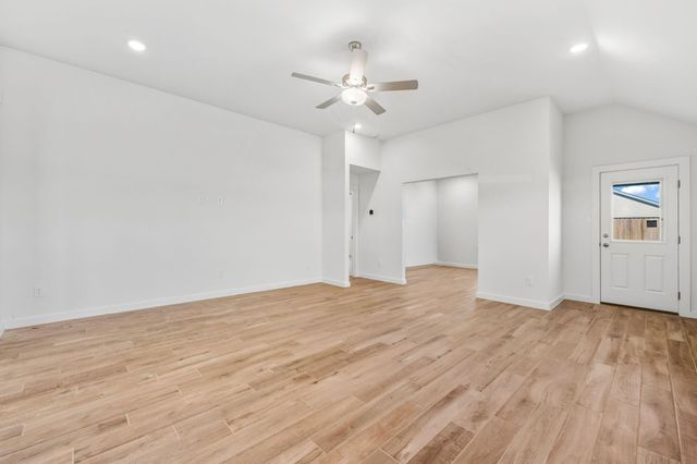 427 Zeus Mountain Drive, Crosby, TX 77532