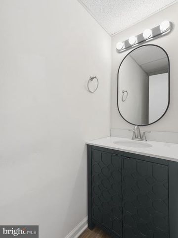 3026 WINTER PINE CT, Fairfax, VA 22031