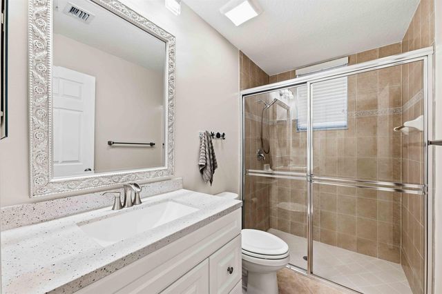 11850 Valencia Gardens Avenue, Palm Beach Gardens, FL 33410