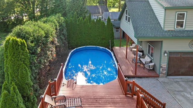 7990 Marsh Road, Cottrellville Twp, MI 48039