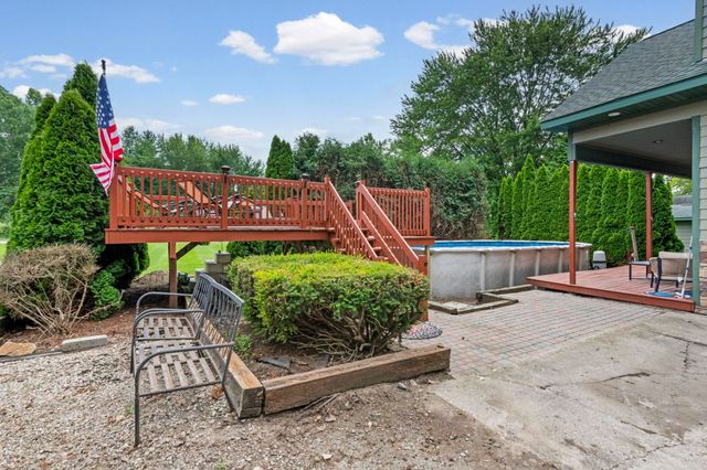 7990 Marsh Road, Cottrellville Twp, MI 48039