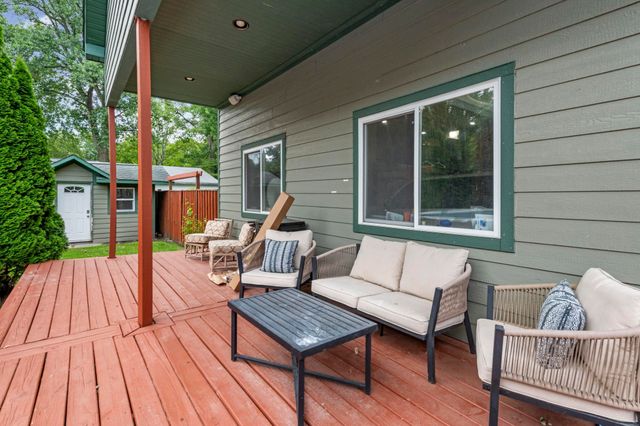 7990 Marsh Road, Cottrellville Twp, MI 48039