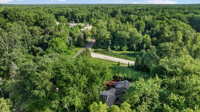 7990 Marsh Road, Cottrellville Twp, MI 48039