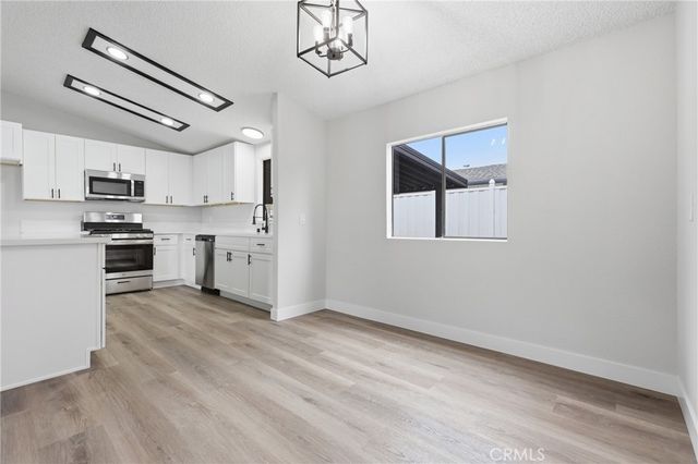 24826 Cornstalk Road, Wildomar, CA 92595
