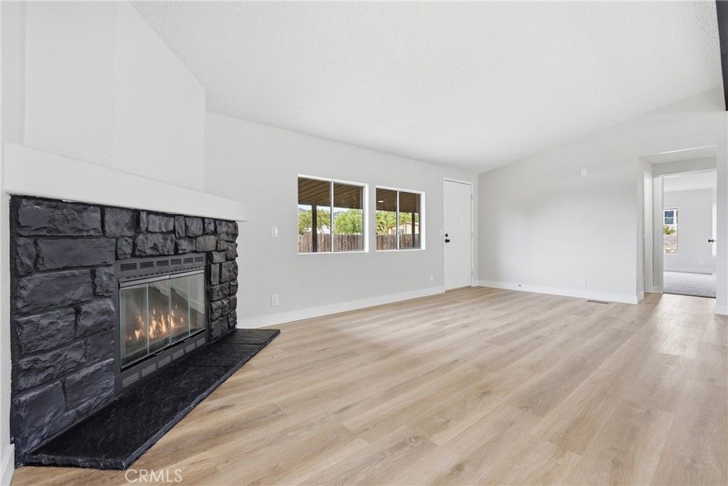 Image 17 of property listing at 24826 Cornstalk Road, Wildomar, CA 92595