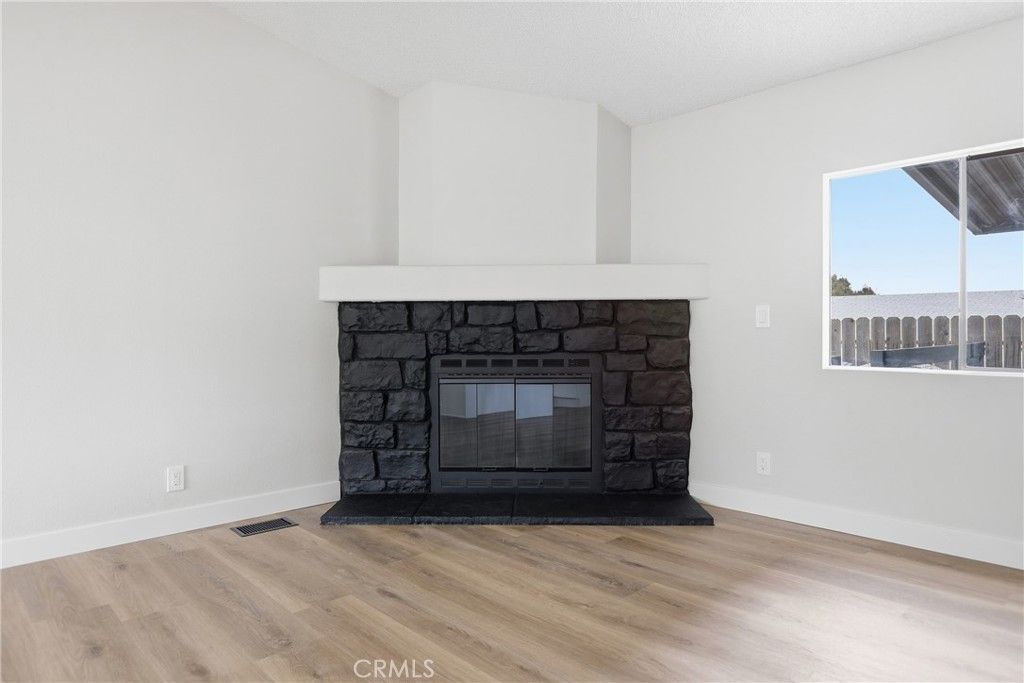 Image 18 of property listing at 24826 Cornstalk Road, Wildomar, CA 92595