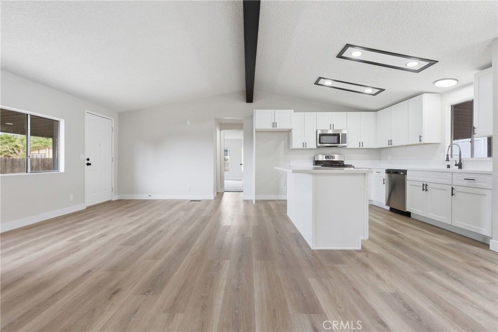 Image 22 of property listing at 24826 Cornstalk Road, Wildomar, CA 92595