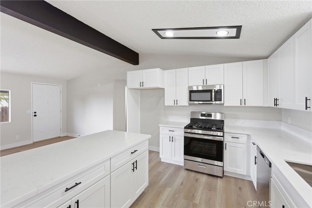 Image 28 of property listing at 24826 Cornstalk Road, Wildomar, CA 92595
