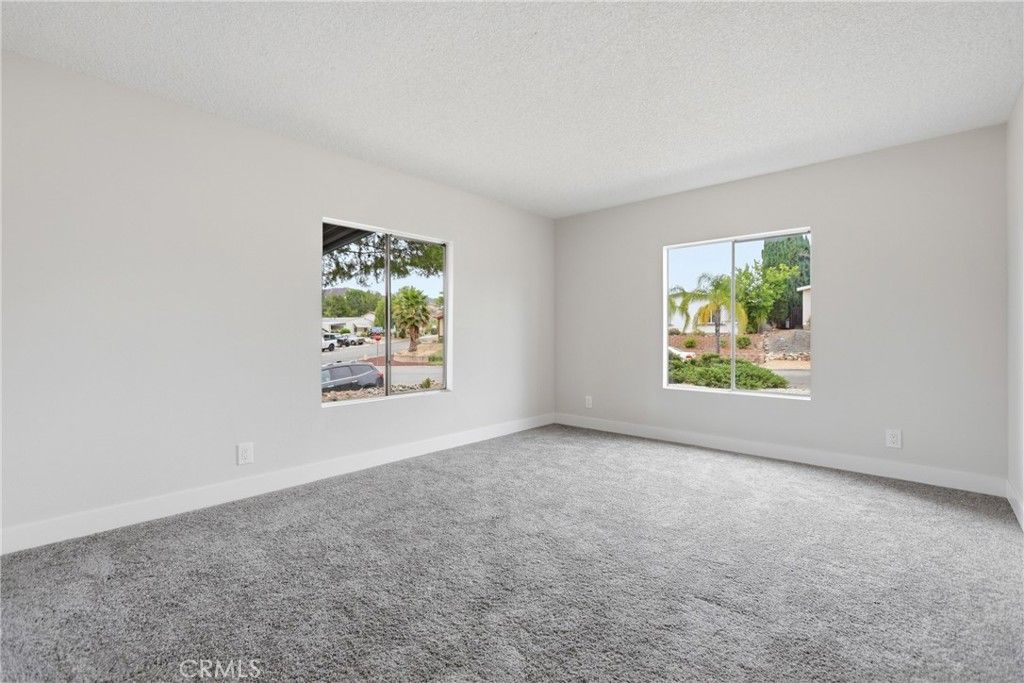 Image 33 of property listing at 24826 Cornstalk Road, Wildomar, CA 92595