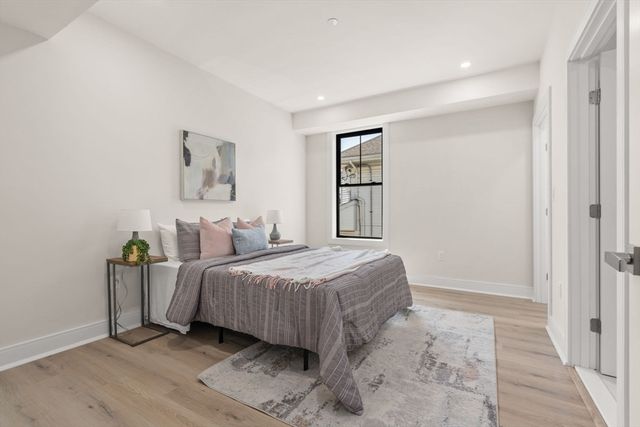 260 Elm St 304, Everett, MA 02149