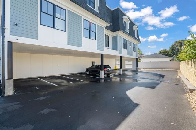 260 Elm St 304, Everett, MA 02149