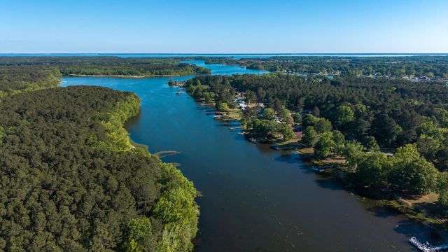 1439 Mccoy Drive, Summerton, SC 29148