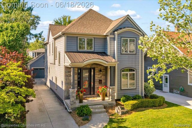 1363 Humphrey Avenue, Birmingham, MI 48009