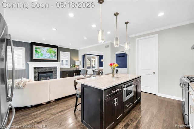 1363 Humphrey Avenue, Birmingham, MI 48009