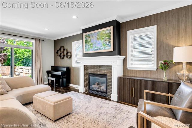 1363 Humphrey Avenue, Birmingham, MI 48009