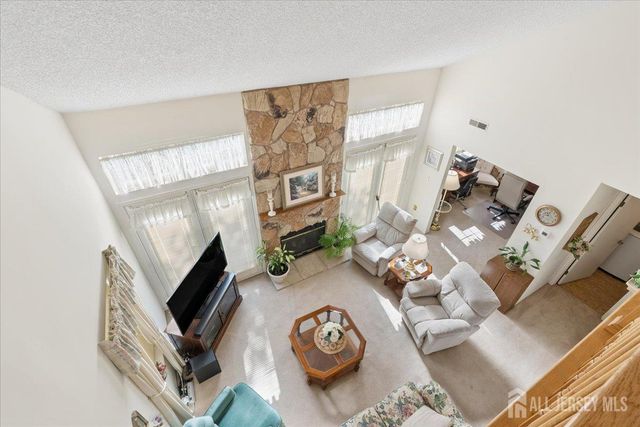 18 Carlisle Court, Old Bridge, NJ 08857