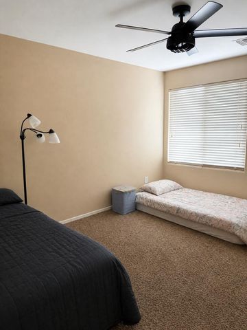 4723 W Gelding Drive, Glendale, AZ 85306