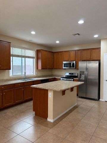4723 W Gelding Drive, Glendale, AZ 85306