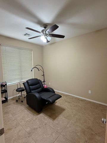 4723 W Gelding Drive, Glendale, AZ 85306