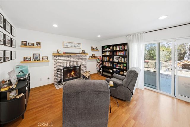 1117 Symeron Court, Perris, CA 92570