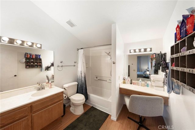 1117 Symeron Court, Perris, CA 92570